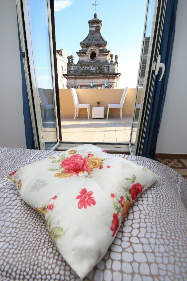 Sicily Wonderful Villa Bellini Catania Bagian luar foto